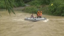 Las inundaciones dejan atrapadas a decenas de personas en China