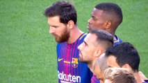 Emotivo minuto de silencio en el Camp Nou