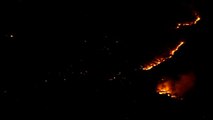 Desalojadas cerca de 300 personas por un incendio en la sierra de Cazorla
