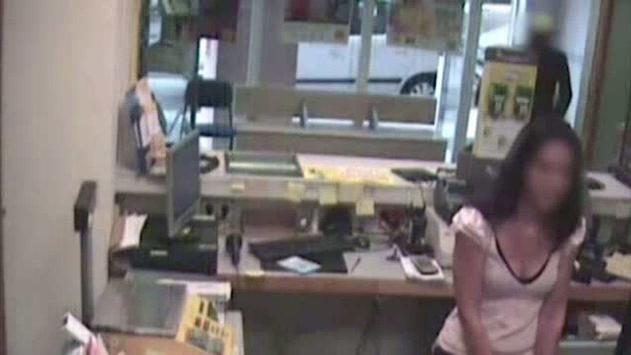 Los Mossos detienen a una pareja de atracadores muy violentos que asaltaba casas y oficinas de correos