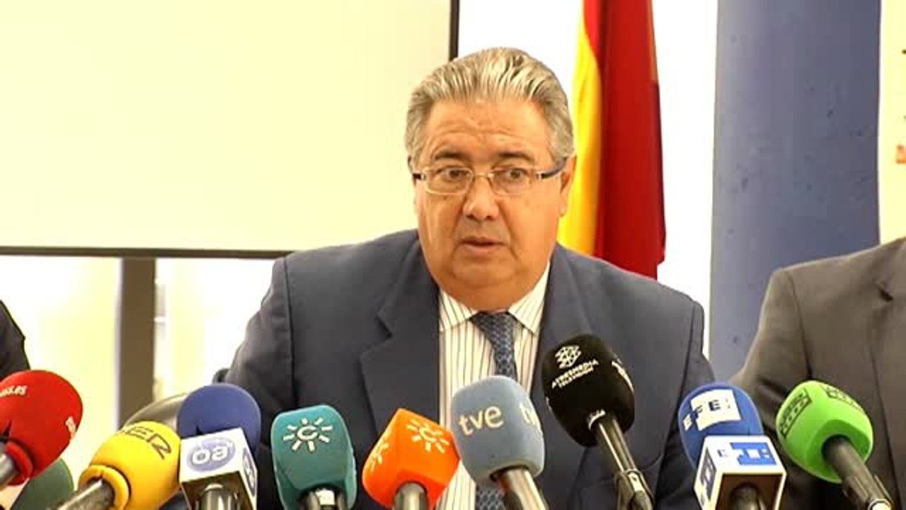 Zoido: "España es solidaria con la inmigración irregular pero hay que respetar la normativa internacional vigente"