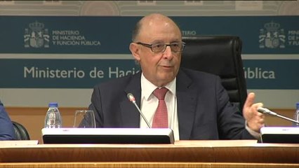 Montoro advierte de que se tomarán medidas si la Generalitat no identifica a sus interventores