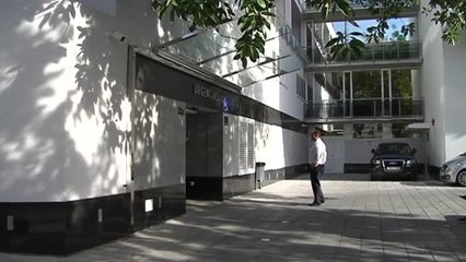 Fonsi Nieto acude a la Policlínica Nuestra Señora del Rosario de Ibiza a ver a su tío