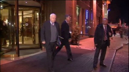 El republicano John McCain se enfrenta a un tumor cerebral