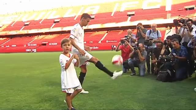 Navas, el hijo pródigo que vuelve al Pizjuan