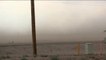Fuertes ráfagas de viento propician tormentas de polvo en Arizona