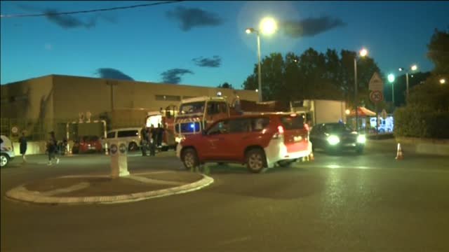 Los bomberos franceses comienzan a controlar las llamas