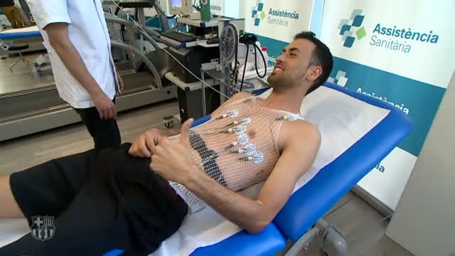 Once jugadores del Barça pasan el reconocimiento médico y se unen al grupo