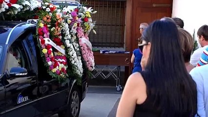 Entierro del ciclista fallecido ayer en el Puerto de Canencia, en Madrid