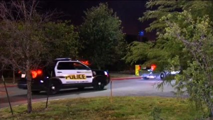 Diez personas migrantes mueren asfixiadas en un camión abandonado en Texas