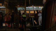 Llegan al puerto de Almería 31 personas que viajaban en una patera