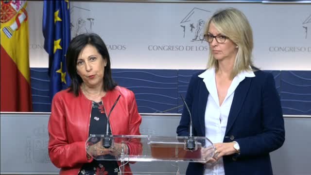 El PSOE pide la comparecencia urgente de Fátima Báñez por el hachazo importante al fondo de reserva de las pensiones