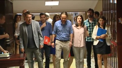 Tải video: Segunda reunión entre Pablo Iglesias y Pedro Sánchez para alcanzar un pacto de izquierdas