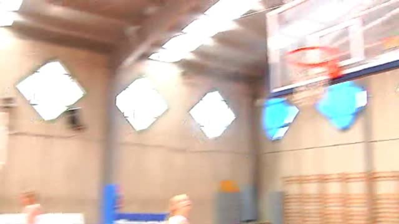 Un equipo de baloncesto femenino de Granada hace un 'crowdfunding' para poder jugar en Segunda División