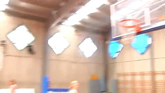 Un equipo de baloncesto femenino de Granada hace un 'crowdfunding' para poder jugar en Segunda División