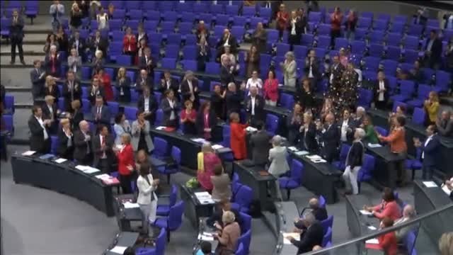 Alemania aprueba el matrimonio homosexual con el voto en contra de Merkel