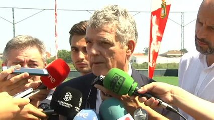 Villar: "Hay que dejar a las personas que se defiendan como se tienen que defender"