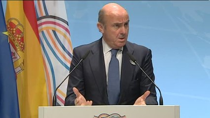 Luis de Guindos cree que la rebaja del IRPF pactada con Ciudadanos "es de justicia"