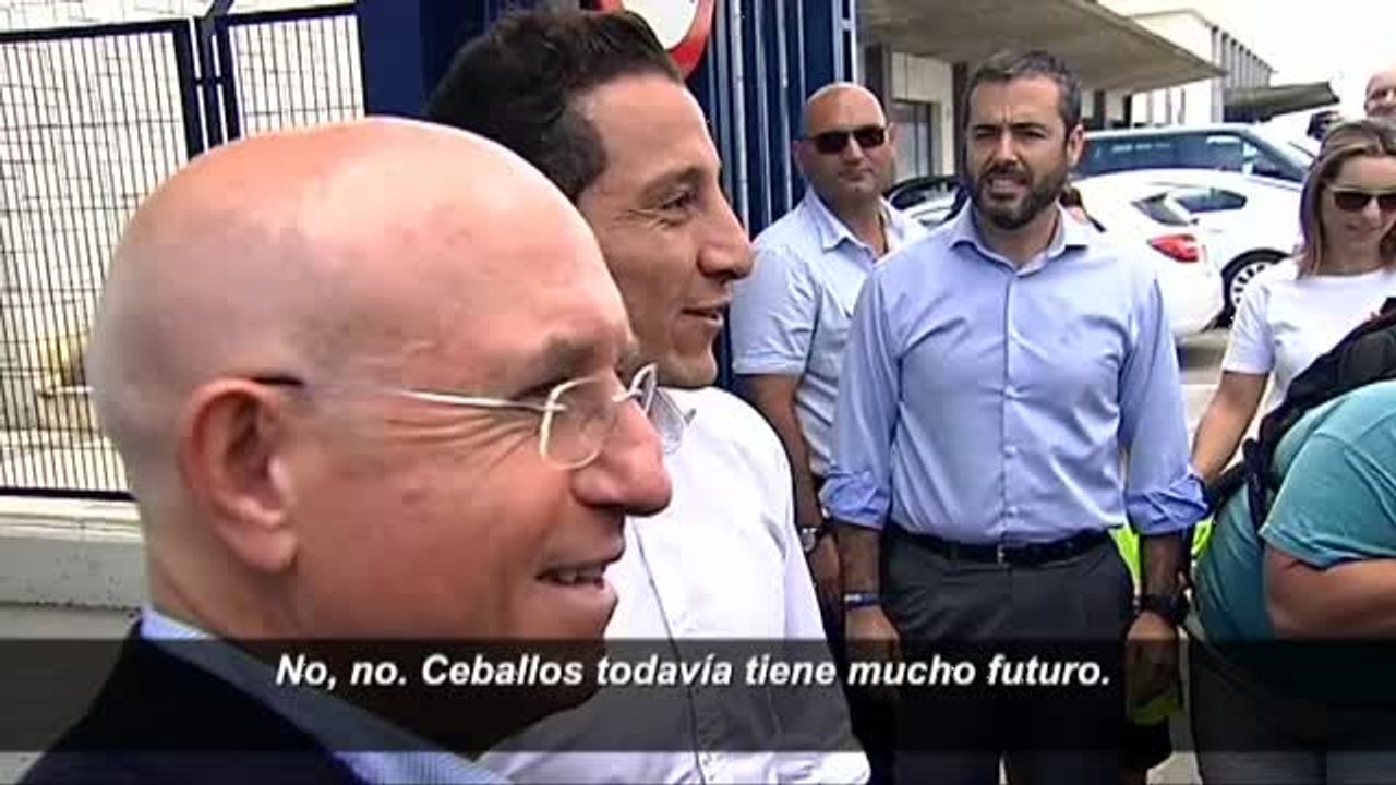 Guardado llega a Sevilla para formalizar su contrato con el Betis