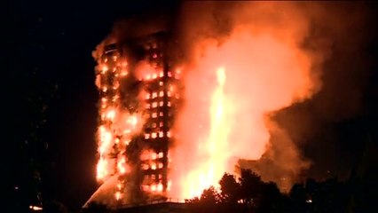 Cientos de manifestantes exigen explicaciones sobre el incendio de la torre Grenfell