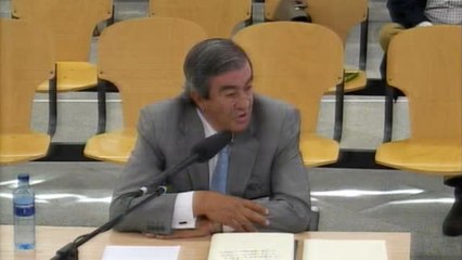 Álvarez-Cascos niega haber recibido llamadas del PP para adjudicar concursos
