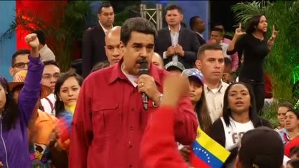 Maduro amenaza con utilizar "las armas" para liberar a la "patria" venezolana