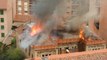 Los bomberos sofocan un incendio en un edificio de Benavente (Zamora)