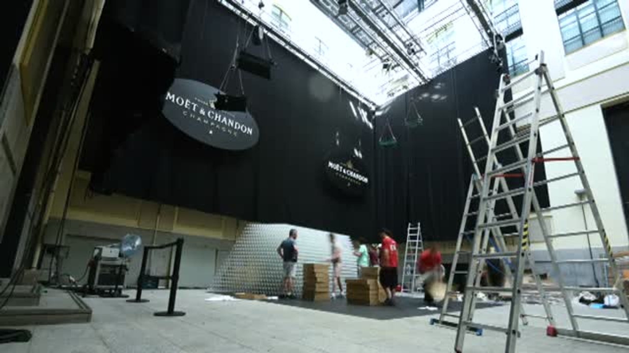 En Madrid baten un nuevo record Guinness con la pirámide de copas más grande del mundo