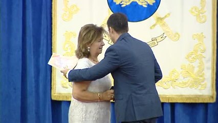 Esperanza Aguirre e Ignacio Echeverría, condecorados por la Asociación Dignidad y Justicia