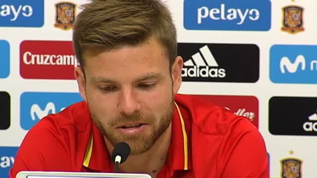 Asensio no se moja sobre los pitos a Piqué