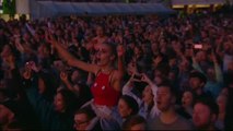 Acampados los fans de Ariana Grande ante el Palau Sant Jordi
