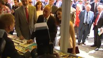 Los Reyes inauguran la Feria del Libro