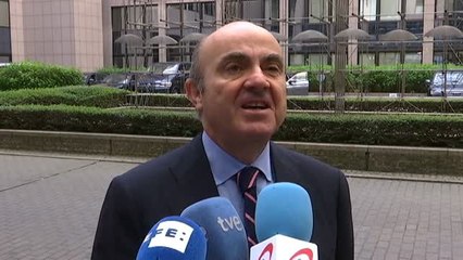 De Guindos: "El Gobierno no va a dejar nunca que Cataluña salga de la zona euro"