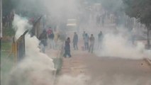 Cientos de manifestantes bloquean una autopista en Bolivia
