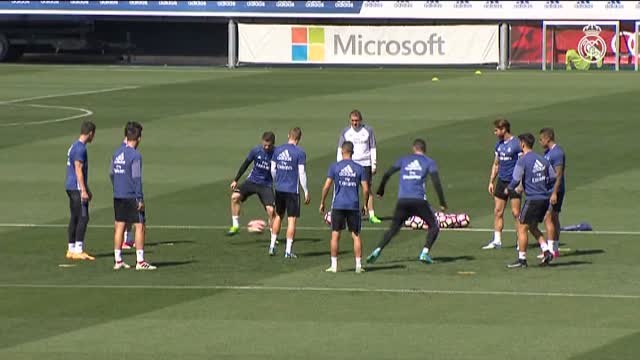 Entrenamiento del Real Madrid con la mente puesta en rematar la Liga en La Rosaleda