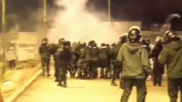 26 detenidos y varios heridos en la localidad boliviana de Camiri