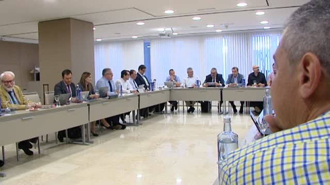 Los estibadores anuncian nueva jornada de huelgas la próxima semana