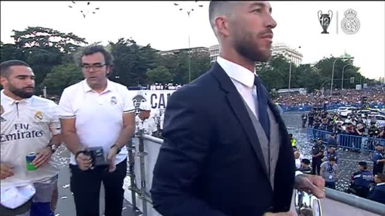 El Real Madrid ofrece en La Cibeles la duodécim...