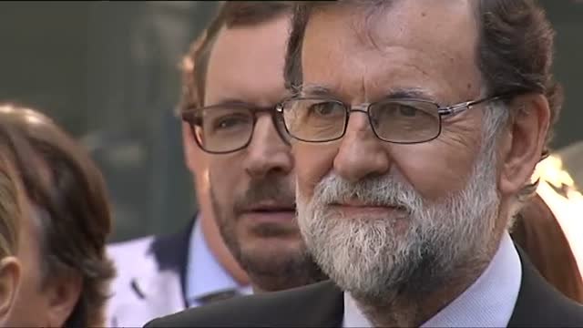 La clase política se une en el minuto de silencio por los atentados de Londres