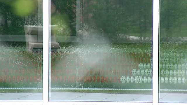 Muere ahogada una niña de 4 años en una piscina de Ripoll