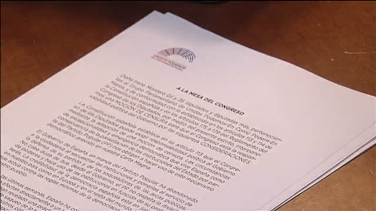 Unidos Podemos registra la moción de censura contra Rajoy