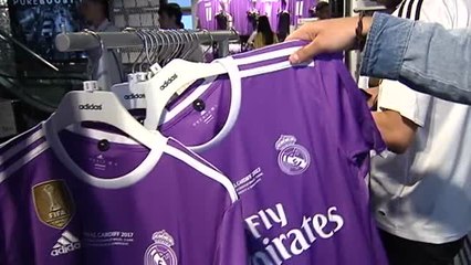 Ya a la venta la camiseta de final de Champions