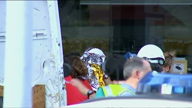 El incendio en una gasolinera causa la muerte de un operario y deja otro gravemente herido