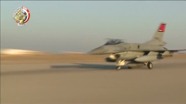 Egipto bombardea campos de entrenamiento libios en respuesta al atentado yihadista