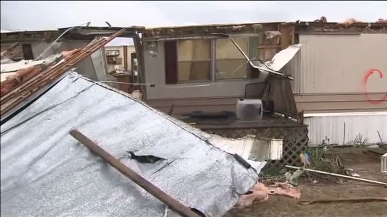 Un espectacular tornado en Carolina del Norte (EEUU) arrasa con lo que se pone en su camino