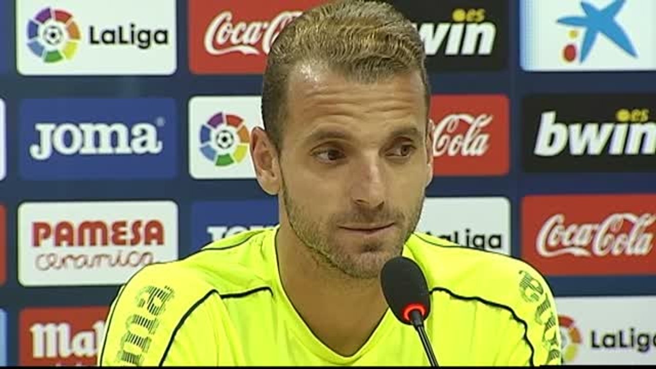 Roberto Soldado: "El sábado hay que ser más equipo que nunca y dejarnos la vida para conseguir algo positivo en el Camp Nou"