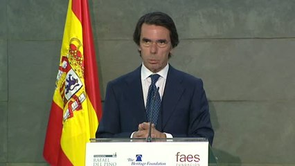 Aznar: "Los populismos deben perder protagonismo en las urnas y en los programas de los partidos"