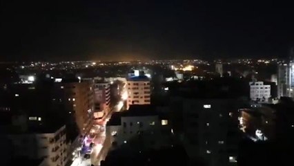 İsrail işgal güçleri Gazze'deki yerleşim yerini vurdu