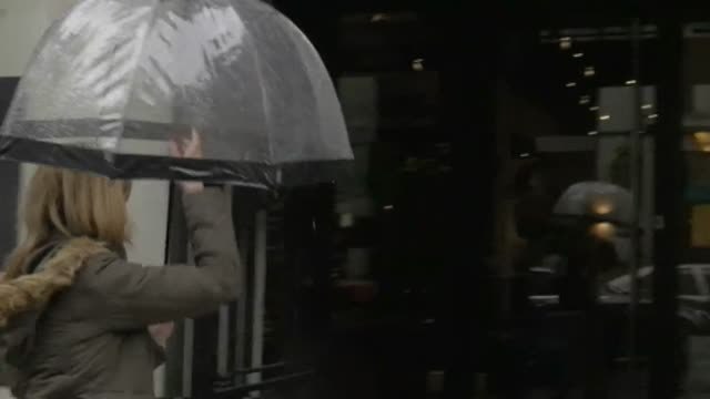 El Brexit deja a muchos españoles sin residencia permanente