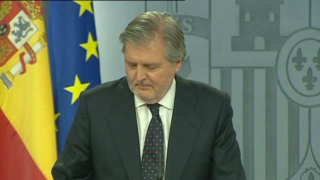 Méndez de Vigo niega rotundamente que Mariano Rajoy haya sido chantajeado con "la puta cinta"